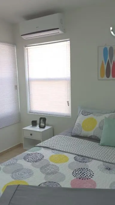 Peaceful Room Close To The Beach Willemstad