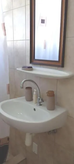 Homestay Peaceful Room Close To The Beach Willemstad